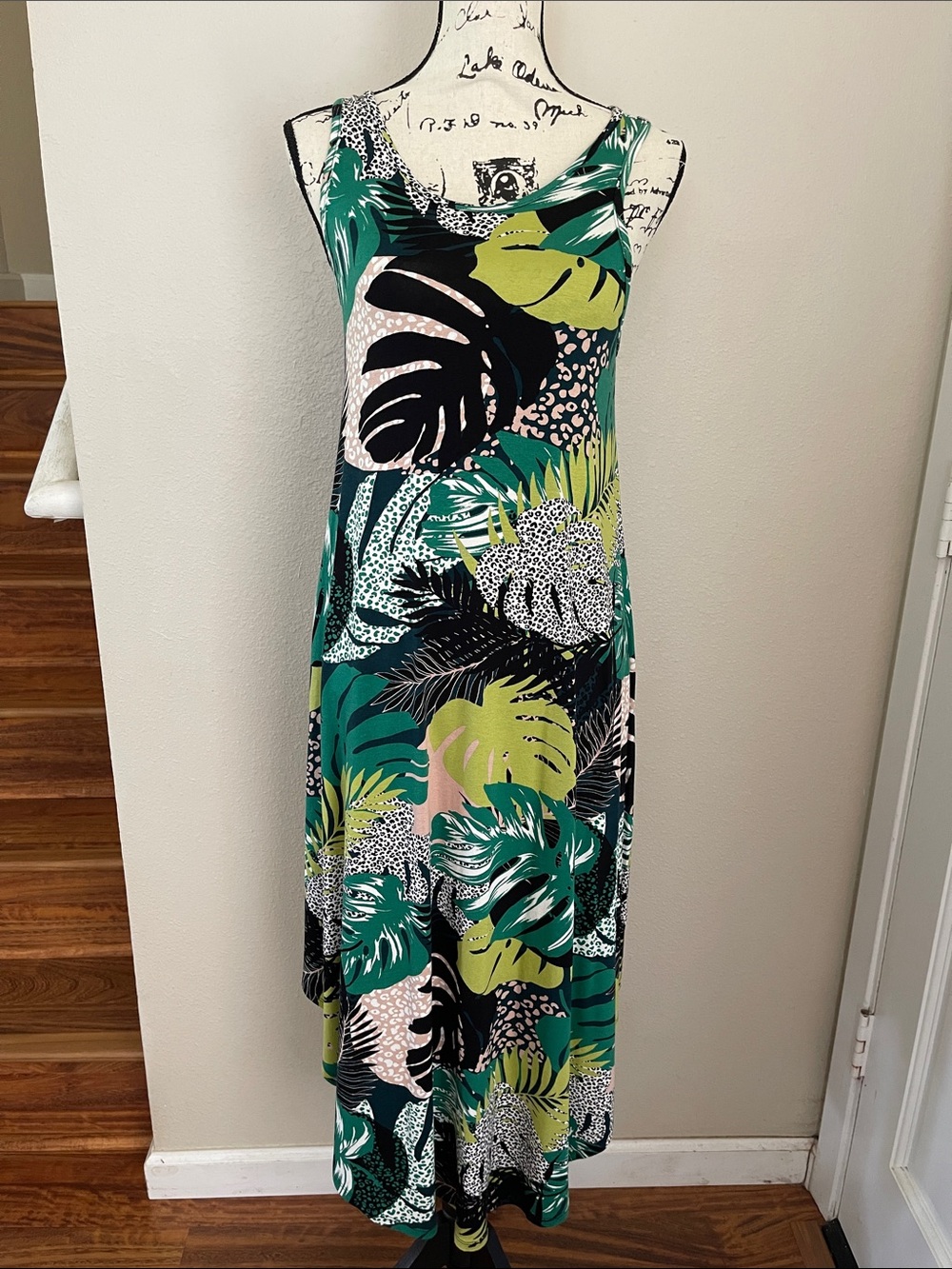 NWT A-Line Dress Monstera Bay (Tropical) PM